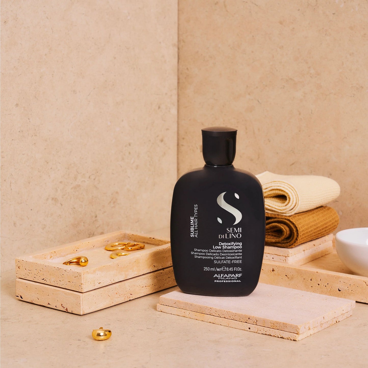 Detoxifying Low Shampoo